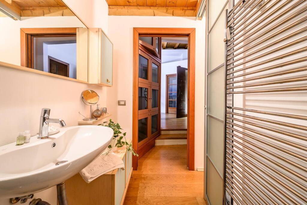 Ab Plus - Via Del Carro 11 Apartment Bologna Bagian luar foto